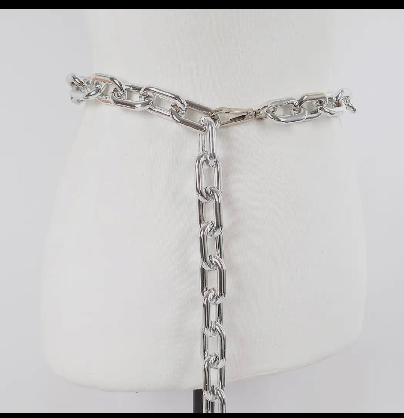 Oversized Chain Belt